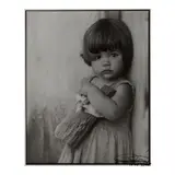 Alberto Korda, La niña de la muñeca de palo, 1959, gelatin silver print