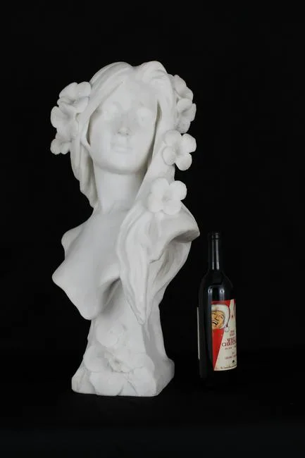 Georges-Charles Coudray, Les Nenuphars, marble