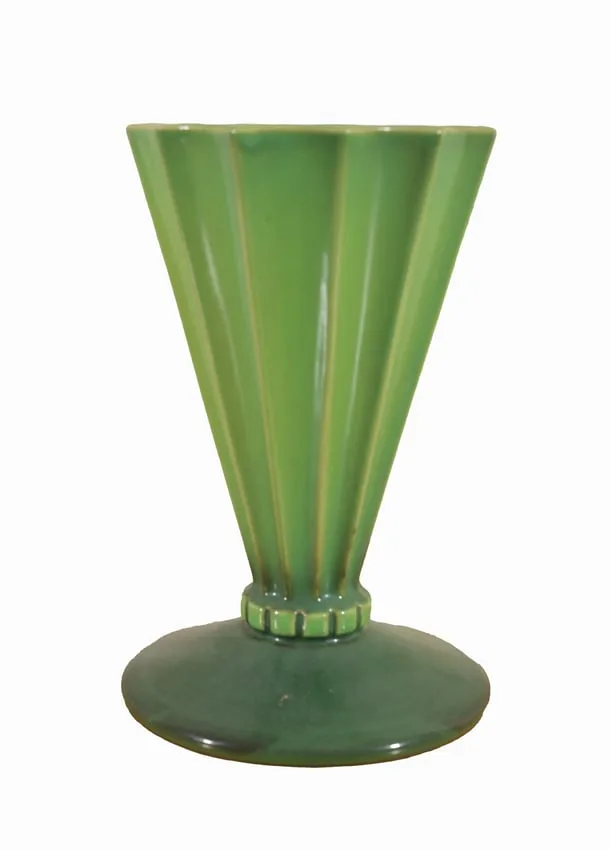 Roseville, Untitled, earthenware