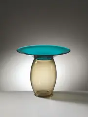 Untitled by Yoichi Ohira, Vaso modello NINFEA in vetro a incalmo, offered Jan 2021