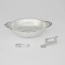 Julius Olaf Randahl, Bowl with blossom handles and tea strainer