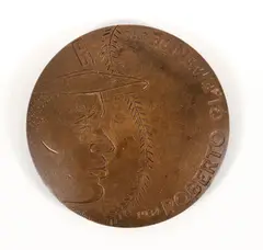 A by Virgil Cantini, 1972, bronze Roberto Clemente medal designed by Virgil Cantini. This medal is a versio, offered Aug 2023
