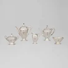 Wallace Silversmiths, Princess Mary five-piece tea and coffee service