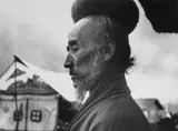 Fosco Maraini, Funzionario governativo in alta tenuta a Gangtok, Tibet, settembre 1948