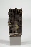 Arnaldo Pomodoro, Stele