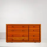 An Italian Chest Of Drawers, Senza titolo