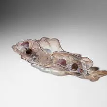 Dale Chihuly, Ox Blood Persian Set with Black Lip Wraps, 1987, hand-blown glass