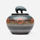Marvin Blackmore, Covered jar from the Animal Collection, c. 2000, earthenware with multi-layer clay slips and hand-etched decoration