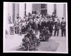 Untitled by Buffalo Bill, photograph c. 1903, offered Nov 2018