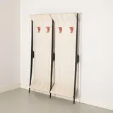 An Italian Coat Hanger, Senza titolo