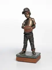 George Lundeen, First Mitt, Bronze, cast 12/50