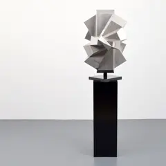 Dolly Moreno, Untitled, Sculpture