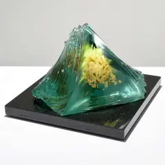 Tomáš Hlavicka, Untitled, Glass Sculpture
