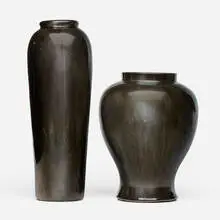 Vases, set of two by Fulper Pottery, 1917-27, Mirrored Black-glazed stoneware, sold May 2025