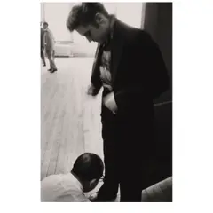 Alfred Wertheimer, Elvis Presley with Tailor, 1956, photograph