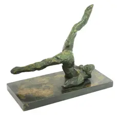 Ivor Abrahams, Untitled, Ivor Abrahams RA (1935-2015) FLOORPIECE Bronze with green patina 25.5cm wide 21cm high .