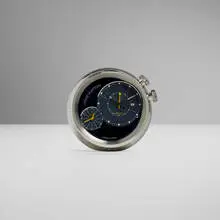 Louis Vuitton, Tambour travel clock
