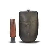 Peter Hayes, Flattened bottle form