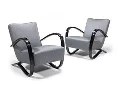Jindrich Halabala, Pair of 'H-269' lounge chairs, designed 1933, Ebonised and steam-bent beech chairs, grey fabric upholstery