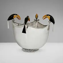 Emilia Castillo, Toucan centerpiece bowl