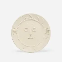 Pablo Picasso, Face with hands, 1956, white earthenware clay