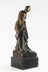Ladislav Šaloun, Girl with Drapery, Around 1920, bronze, serpentinite