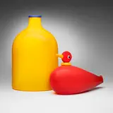 Robbie Miller, Duck sculpture and vase