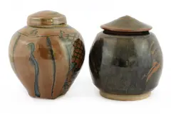 David Frith, David Frith (b.1943), a stoneware jar and cover