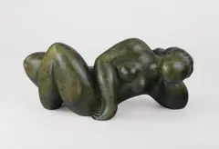 A la Source by Baltasar Lobo, 1982, Bronze mit grünschwarzer Patina, sold May 2014