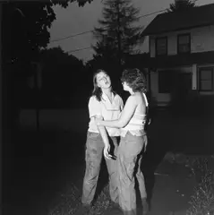 Larry Fink, Portfolio „Social Graces, 1974, 82 Silbergelatineabzüge, 1982–1983