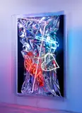 Anselm Reyle, Ohne Titel, 2011, Acryl und Silberfolie auf Leinwand, Neon-Leuchtstoffröhren, im originalen Acrylglaskasten