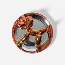 Jeff Koons, Balloon Dog, 1995, glazed porcelain