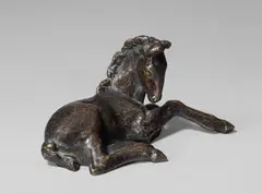 Liegendes Fohlen by Renée Sintenis, 1919, Bronze mit brauner Patina, sold Dec 2023