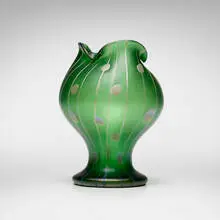 Kralik, Streifen und Flecken vase, c. 1900, hand-blown glass