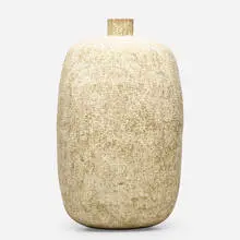 Claude Conover, Itzat vessel, c. 1965, glazed stoneware with engobe decoration