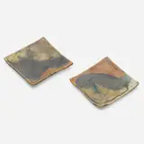 Toshiko Takaezu, Plates, set of two