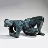 Antoniucci Volti, Femme chiffonnée, bronze à patine noire et grise