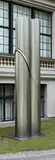 Erich Hauser, Doppelsäule 16/68, 1968, Stahl. Höhe: 420 cm (165 ⅜ in.)