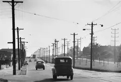 Mark Strizic, St. George Rd. at Summer Av. Northcote, 1958/1996, silver gelatin photograph