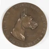 Alfred Justitz, Plaque of the Czechoslovak Boxer Breeders' Club, Late 19th/early 20th century, patinated bronze