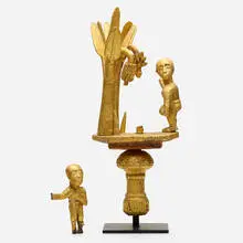 Asante, Okyeamepoma (linguist staff) finial, carved wood with gold leaf