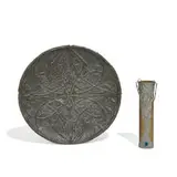 Valentine Manchon Duchesne, round tray with intertwined foliate decoration