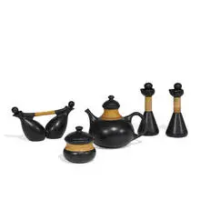 Mancioli, group of five articles: teapot, oil and vinegar lidded jars, lidded sugar bowl, another vessel, Italy