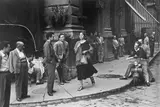 Ruth Orkin, American Girl in Italy, 1951, Späterer Silbergelatineabzug
