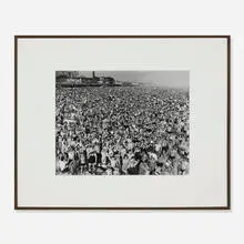Weegee, Coney Island, 1940, gelatin silver print