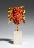 Carlo Parlati, Important coral and gold sculpture depicting the head of Medusa, one of the most iconic mythological subjects in Carlo Parlati's artistic production. The face