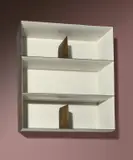 Gio Ponti, Wandregal für Bücher – nach dem Vorbild der Libreria sospesa di Via Dezza. 1955 / 1956/57, Nussbaumholz, teilweise weiß lackiert