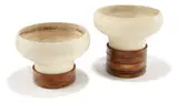 John Follis, Planters with bases (2)