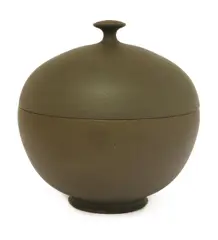 Alan Spencer-Green, Alan Spencer-Green (1932-2003), a matt glazed pot and cover