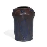 Ephraim Pottery, Budding Poppy vase